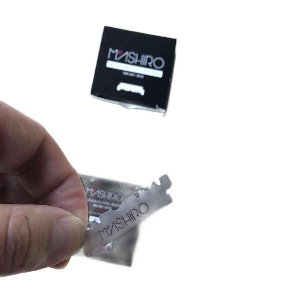 Straight Edge Razor Blades for use in Professional Barber Razors